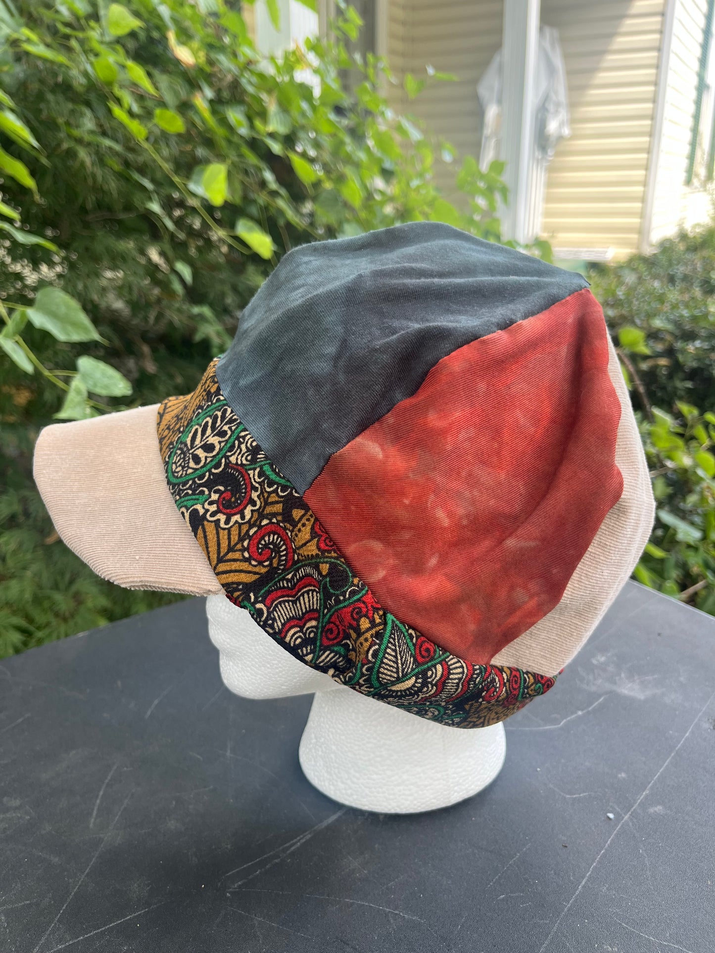 25.5 inch Reversible Page Boy w/ Clip