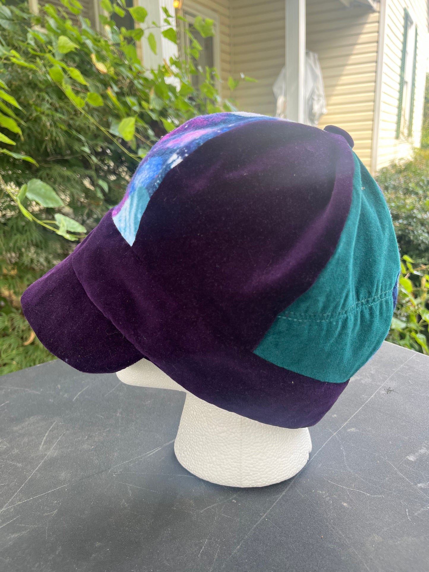 23.5 inch Reversible Page Boy w/ Stash & Clip