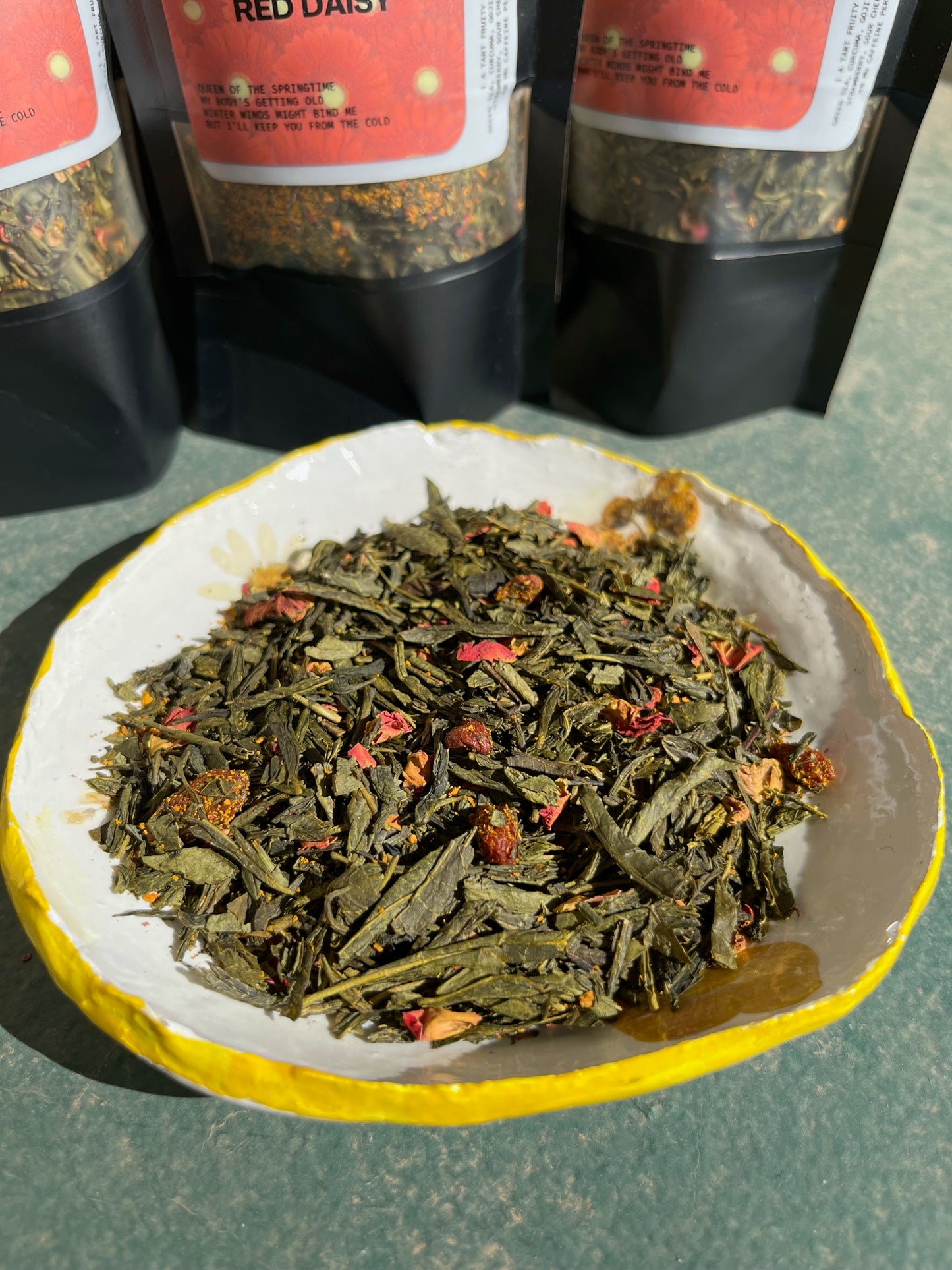 Red Daisy - A Tart Fruity Tea